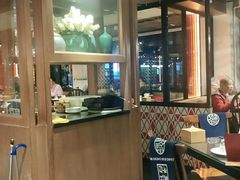 大堂-江边城外烤全鱼(方庄时代购物中心店)