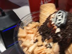 -DQ·蛋糕·冰淇淋(浦江欢乐颂店)