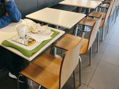 -麦当劳(乳山路店)
