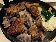 -LENBACH兰巴赫西餐啤酒坊(大连东港店)