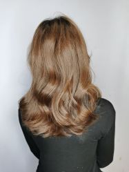 -PE SALON