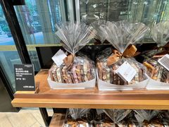 -Laderach 莱德拉(上海环贸iapm店)