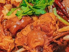 -街角等你.大连海鲜烧烤.经典铁板海鲜串(西安路店)