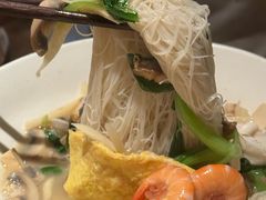 -荣家黄鱼面(南京西路店)
