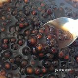 我知道有很多人喜欢喝珍珠奶茶,以前我也喜欢喝