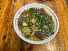 -文山荷鲜居(翠湖店)