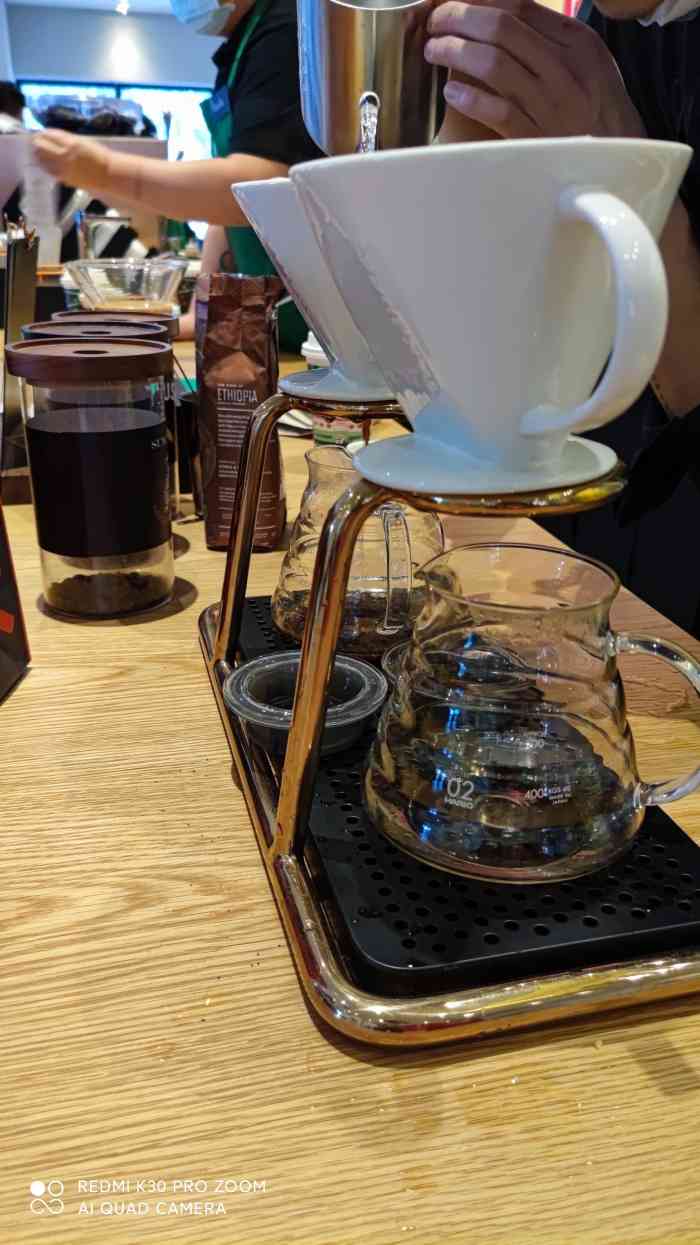 星巴克(新乡宝龙城市广场店)-"宝龙店的手冲非常好,萃取萃的很均匀,手