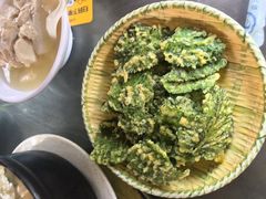 -土砂锅生态山庄·非遗砂锅雅鱼