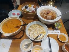 -乐忻皇朝(上海中心大厦店)