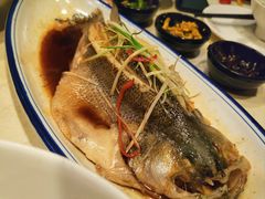 -丁里羊肉小镇(天鹅湖总店)