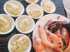 -东方红海鲜百汇(国际大厦店)