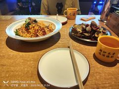 -喝丢一只鞋海鲜烧烤·海肠捞饭(东关街店)