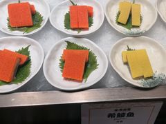 -雍容荟活帝王蟹活龙虾自助(苏宁旗舰店)