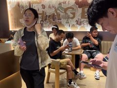 -霸王茶姬(上海恒基名人店)