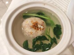 蟹粉狮子头-怡园饭店-餐厅(四望亭店)