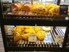 -红跑车蛋糕世界(网巾市店)
