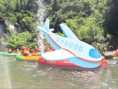 -安吉龙王山峡谷漂流