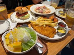 -Thanks美式餐厅(汉堡咖啡店)