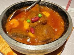 -千百味红餐厅·非遗江西菜(绿地双子塔总店)