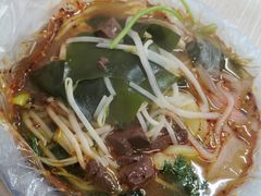 -老邮差酸辣粉麻辣烫(步行街店)
