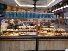 面包甜点陈列柜-多乐之日(颐堤港店)