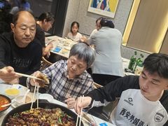 -勇利赵家烤肉坊(含光路店)