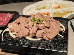 雪花炙烤（藤椒味）-左庭右院鲜牛肉火锅黑金店(陆家嘴中心店)