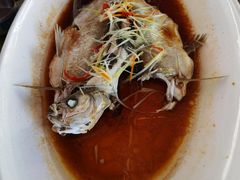 -二厨·吊桥小院·脆皮烧鸡公·本地农家菜(沿江西路店)