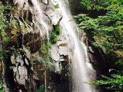 -藏龙百瀑风景区