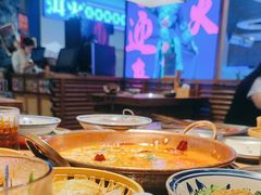 -洱火云南酸菜牛肉火锅(石景山当代商城店)