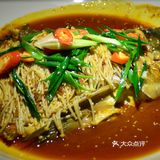 今天的樱花虾蒸冬笋鲜脆，避风塘炒鸭舌香酥