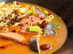 -老刘生态大鱼坊铁锅炖鱼(赛马场店)