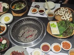 -草家酱蟹炭火烤肉店(珲春南路一店)