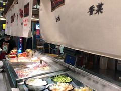 -成都你六姐·牛肉冒菜(城市集市合生汇店)