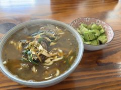 精选雪菜牛腱子面-陈八两面家(华孚写字楼店)