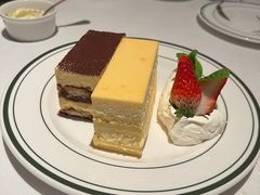 -Wolfgang’s Steakhouse 沃夫冈牛排馆(上海白玉兰广场店)