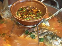 酸汤稻田鱼-苗湘食府(十年店)
