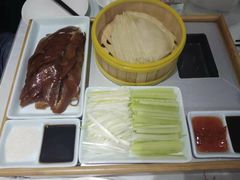 -一家人(凯旋路店)