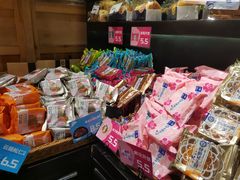 -昆明冠生园·蛋糕·面包(南强街店)