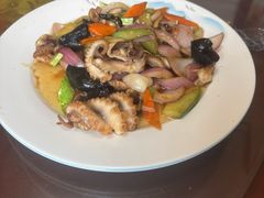 -宾朋海鲜特色美食餐厅·纯手工鲅鱼水饺(兴海路店)