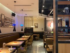 大堂-李子坝梁山鸡(北碚万达五鸡哥店)