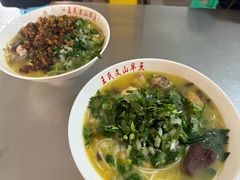 -文山荷鲜居(翠湖店)