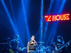 -TZ House音乐现场(来福士中心店)