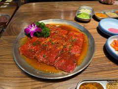 -明洞阿姨·韩式酱蟹烤肉·创意料理(三元桥店)