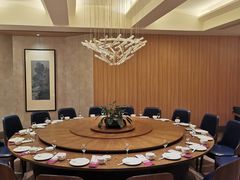 -悦色烤鸭店