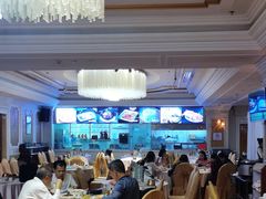 大堂-锦粤宫·精致粤菜(深圳北站店)