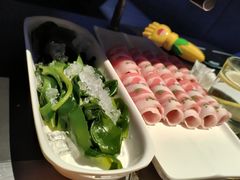 -海底捞火锅智慧餐厅(中骏世界城店)