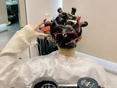 -银泰百货(舟山临城店)