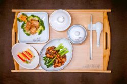 -湖畔阳光月子中心(泰达会馆店)