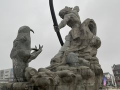 -巴陵广场
